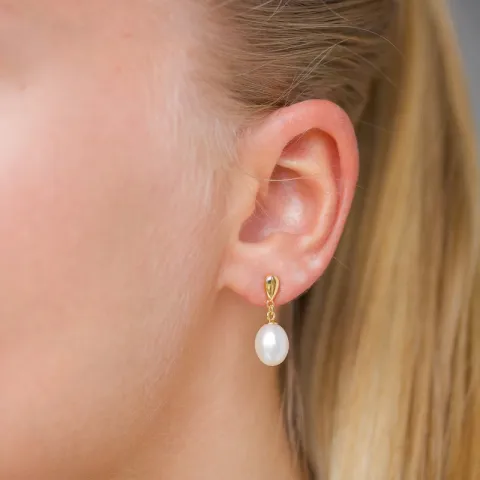 7 - 8 mm parel oorbellen in verguld zilver