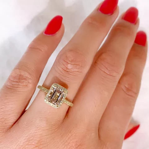 morganit diamant ring in 14 karaat goud 1,70 ct 0,16 ct