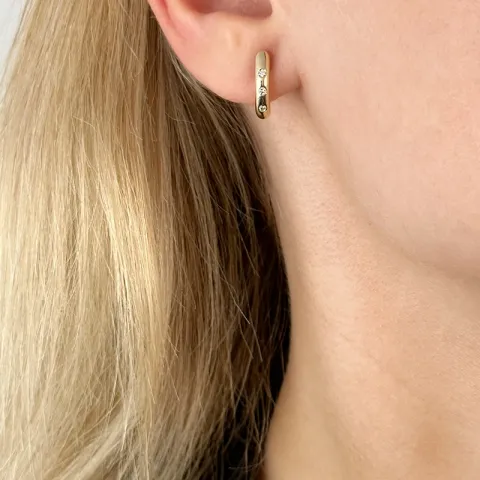 diamant halfcreool in 14 karaat goud met diamant 