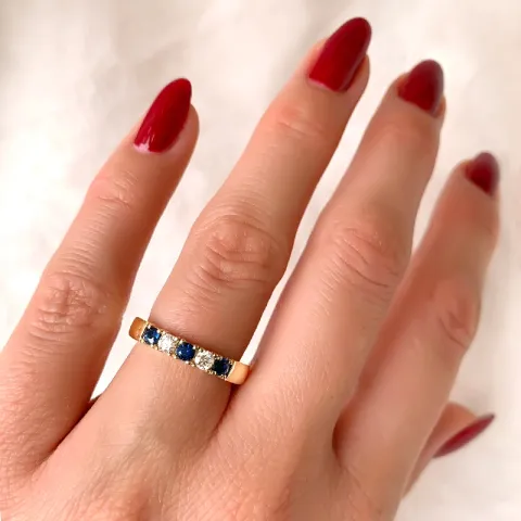 krachtige blauwe saffier mémoire ring in 14 karaat goud 2 x 0,10 ct 0,40 ct