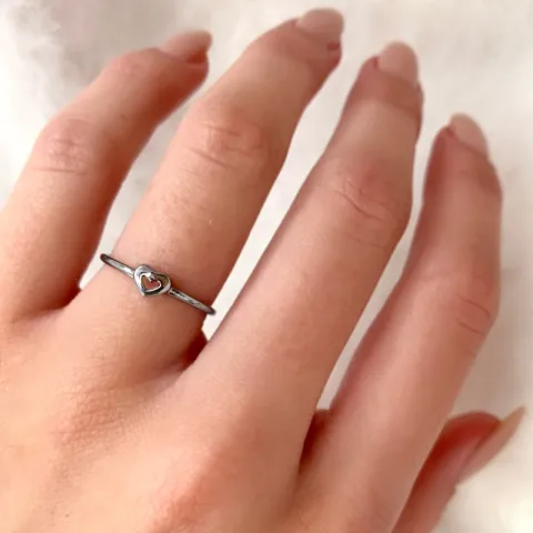 Simple Rings hart ring in zwart gerhodineerd zilver