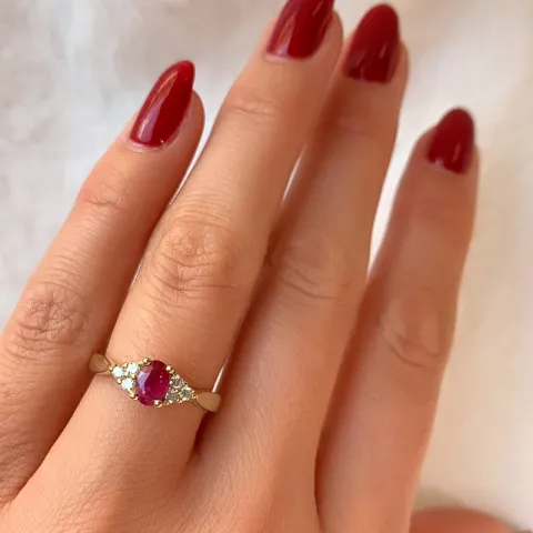 robijn diamant ring in 14 karaat goud 0,63 ct 0,14 ct