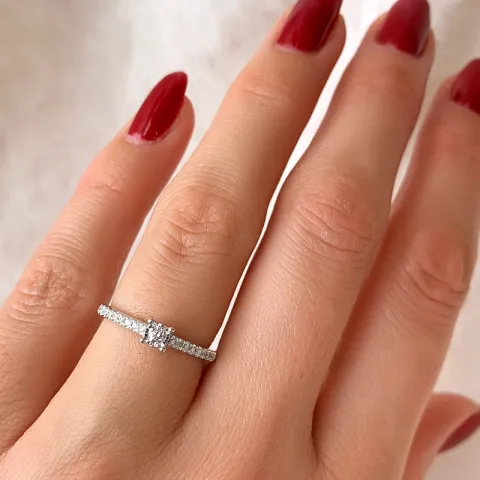 diamant ring in 14 karaat witgoud 0,057 ct 0,102 ct