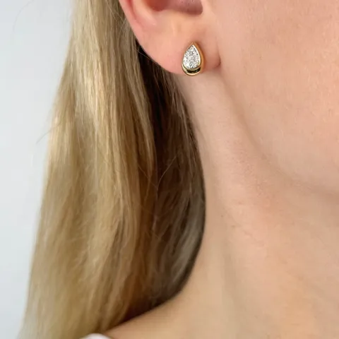 druppel briljant oorbellen in 14 karaat goud met diamant 