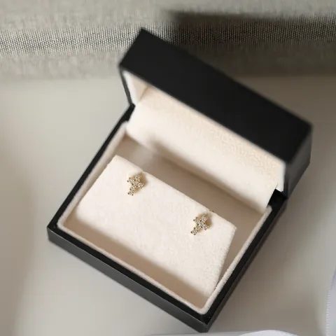 kruis briljant oorbellen in 14 karaat goud met diamant