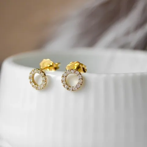 rond briljant oorsteker in 14 karaat goud met diamant