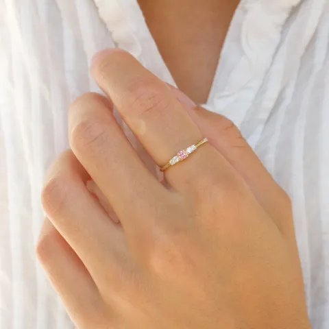 smal roze zirkoon ring in 9 karaat goud