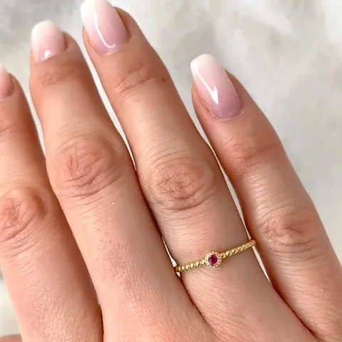 Echt robijn gouden ring in 14 karaat goud