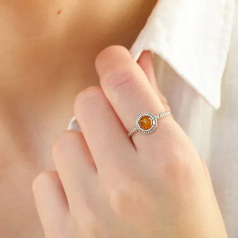 barnsteen ring in geoxideerd sterlingzilver
