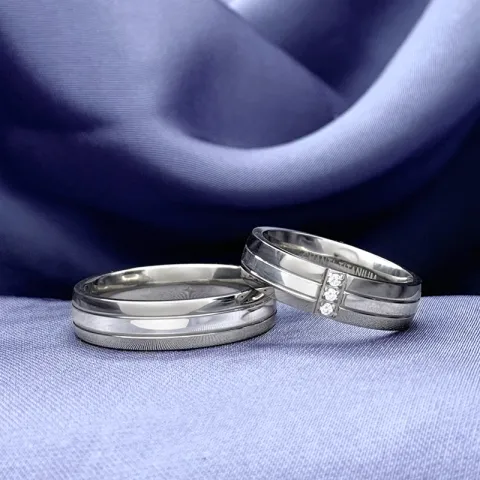 trouwringen in titanium en zilver