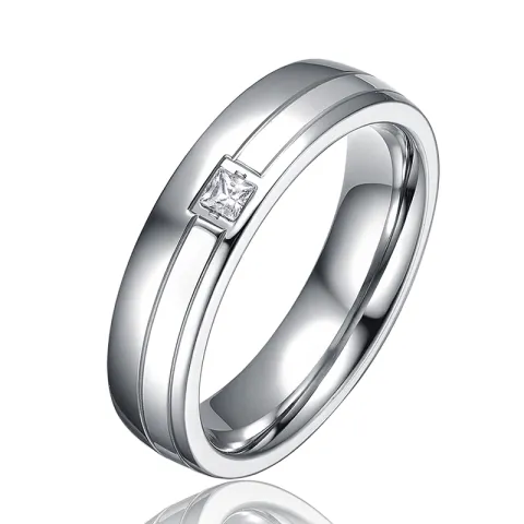 testsieraad in titanium en zilver