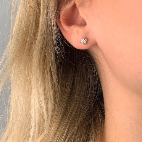 zirkoon solitaire oorbel in zilver