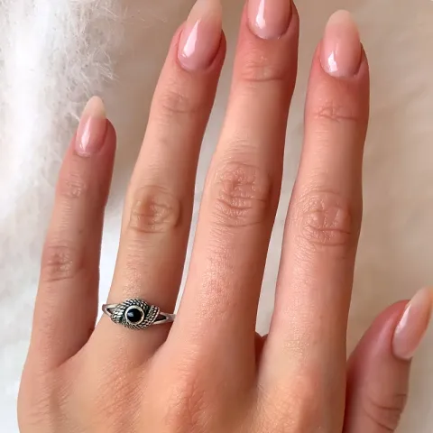 onyx ring in zilver