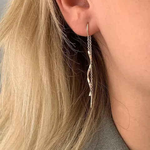 lange ketting oorbellen in zilver
