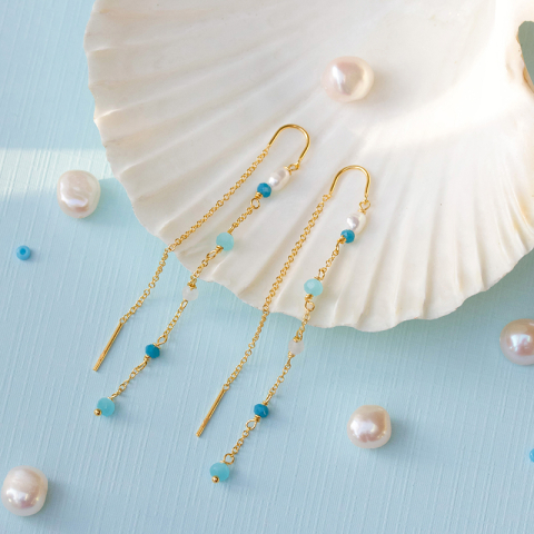 lange blauwe parel oorbellen in verguld sterlingzilver