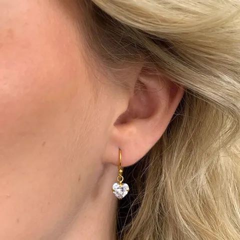 Lange hart zirkoon oorbellen in verguld sterlingzilver