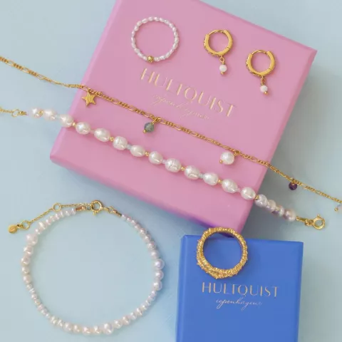 Hultquist Pastel pearl parel armband in verguld sterlingzilver