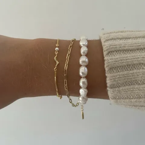 Nava Kaito parel armband in verguld sterlingzilver