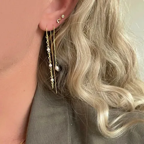 Nava Mara lange parel ketting oorbellen in verguld sterlingzilver