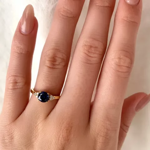 blauwe ring in 9 karaat goud