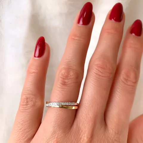 Briljant ring in 14 karaat goud-en witgoud 0,083 ct