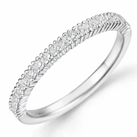 Smal diamant ring in 14 karaat witgoud 0,27 ct