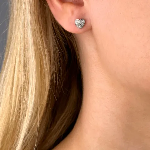 hart diamant oorbellen in 14 karaat witgoud met diamant
