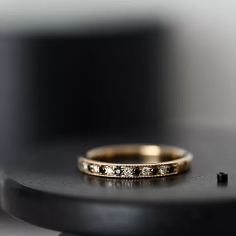 zwart mémoire ring in 14 karaat goud 0,09 ct 0,10 ct