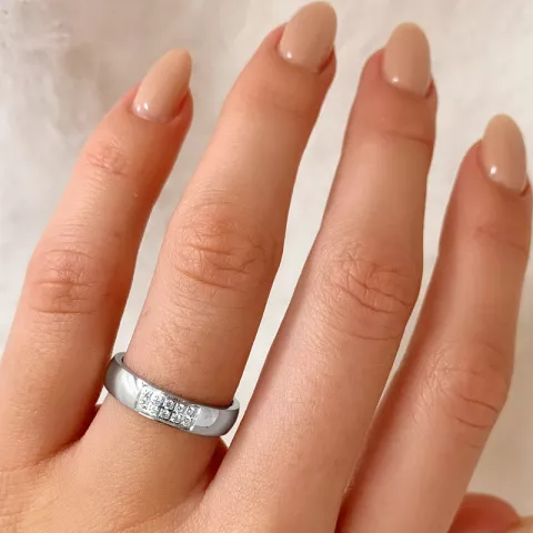 zirkoon ring in gerodineerd zilver