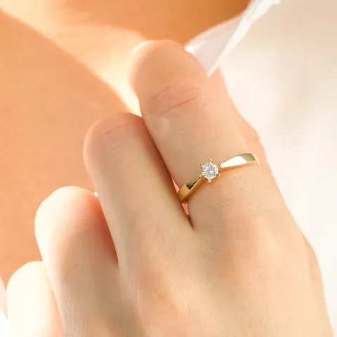 4,5 mm zirkoon gouden ring in 9 karaat goud