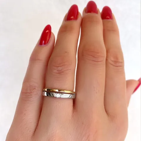 diamant ring in 14 karaat goud-en witgoud 0,05 ct