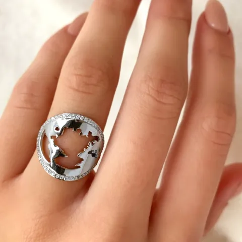 world ring in zilver