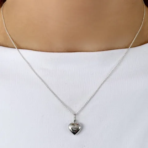 9 x 11 mm hart hanger in zilver