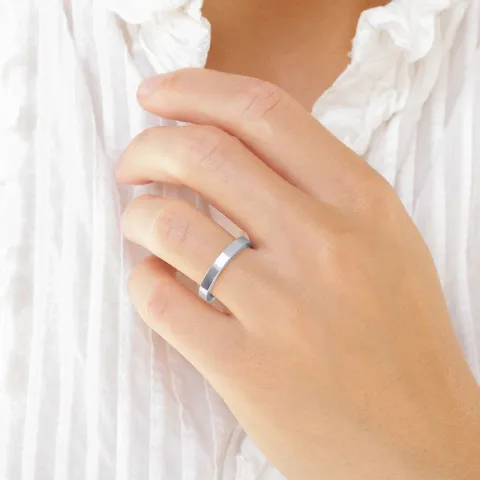 3 mm diamant trouwringen in 14 karaat witgoud - set