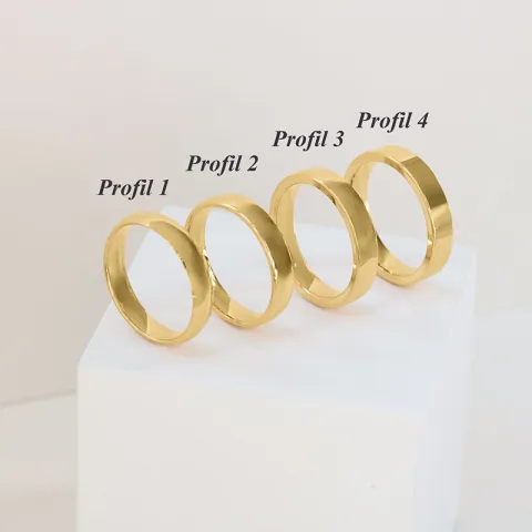 4 mm trouwringen in 9 karaat goud 0,03  ct - set