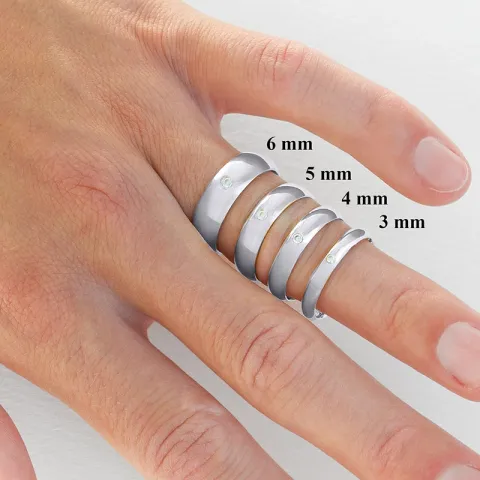 5 mm trouwringen in 9 karaat witgoud 0,03 ct - set