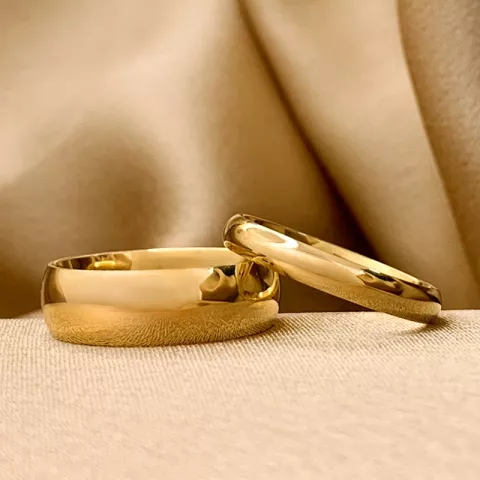 6 en 3 mm trouwringen in 9 karaat goud - set