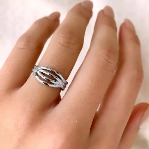 Gedraaide vinger ringen in zilver