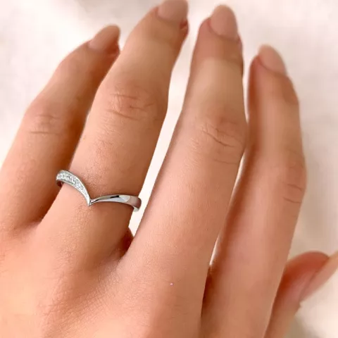 Eenvoudige vingerring in zilver