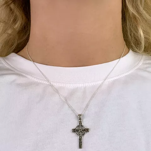 kruis hanger in zilver