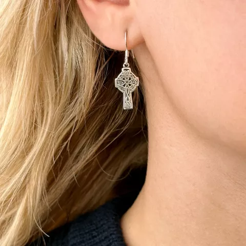 Keltisch kruis oorbellen in zilver