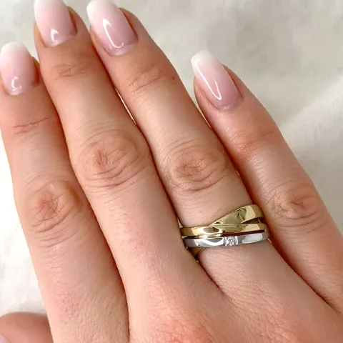 breed diamant gouden ring in 9 karaat goud-en witgoud 0,03 ct
