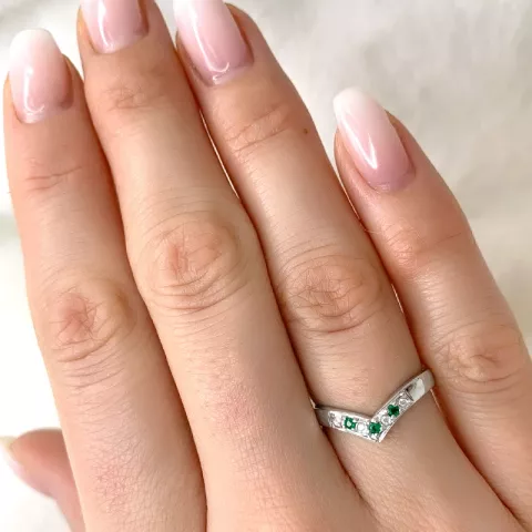 V smaragd diamant ring in 9 karaat witgoud 0,02 ct 0,06 ct
