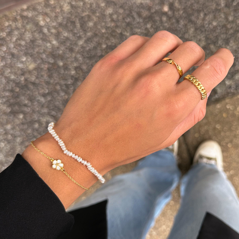 elegant witte parel armband met zoetwaterparel.