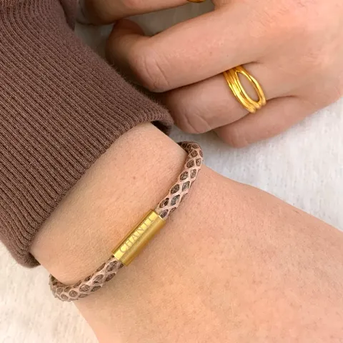 Rond roze slangenarmband in leer met verguld staal slot x 4 mm