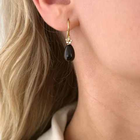 margriet zwart onyx oorhaakjes in verguld zilver