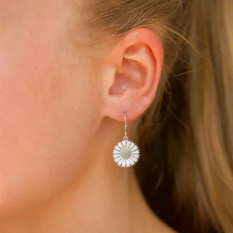 15 mm margriet oorbellen in gerodineerd zilver - Marie