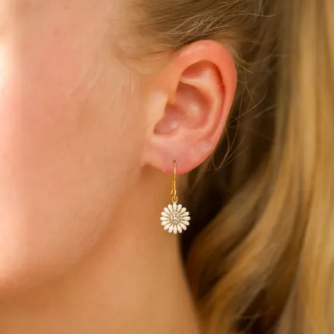 11 mm margriet zirkoon oorbellen in verguld zilver - Matilda