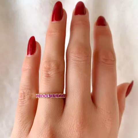 pink saffier mémoire ring in 14 karaat goud 0,69 ct