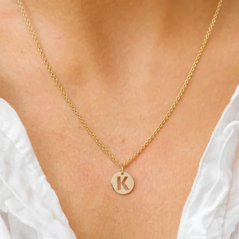 letter k hanger in 8 karaat goud